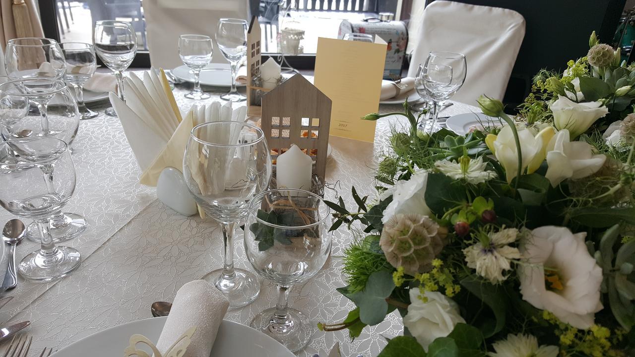 Flori De Mar Hotel Poiana Mărului Eksteriør billede